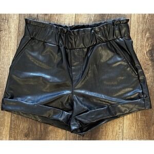 Rewash Brand Faux Leather Shorts Womens XS Black NWT Pleather 2.5" Inseam